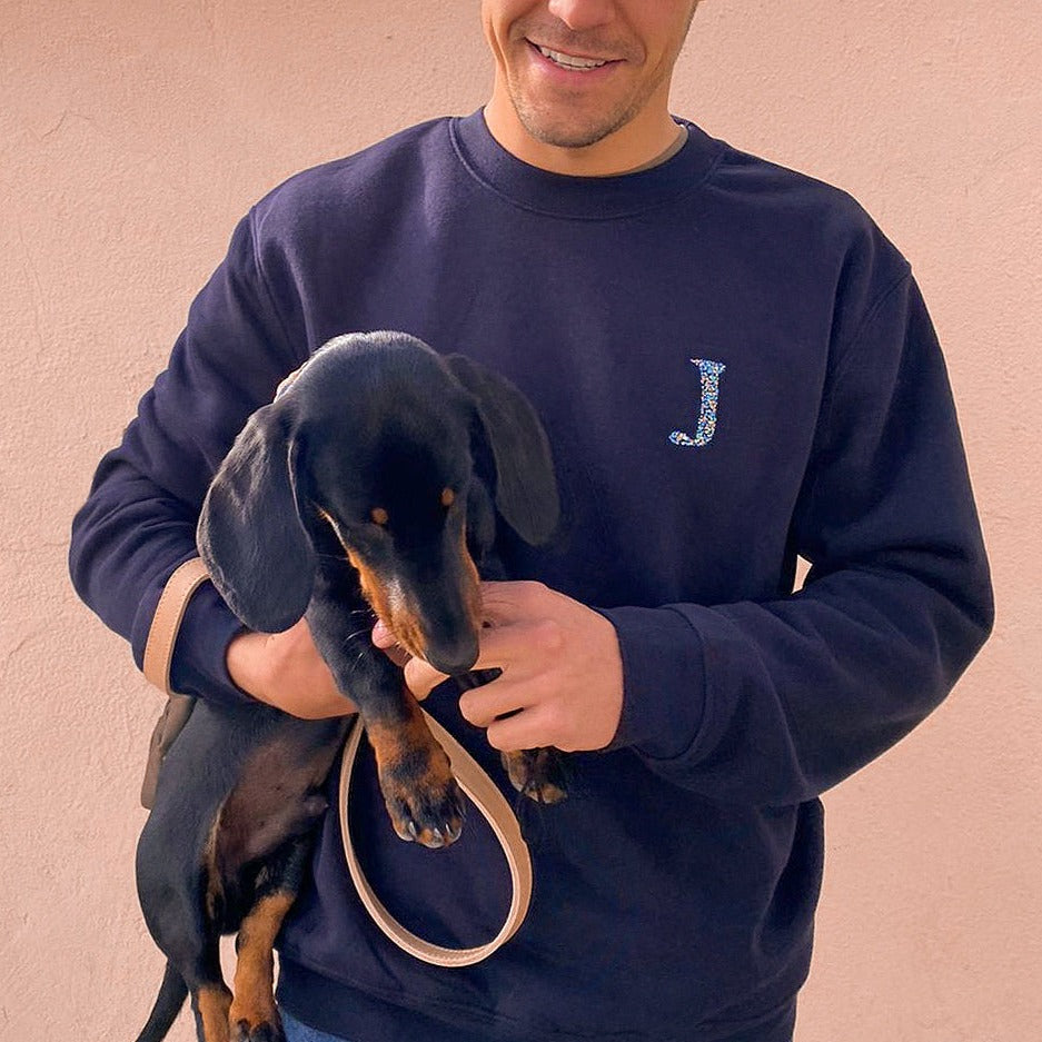 SUDADERA 1 INICIAL LATERAL UNISEX