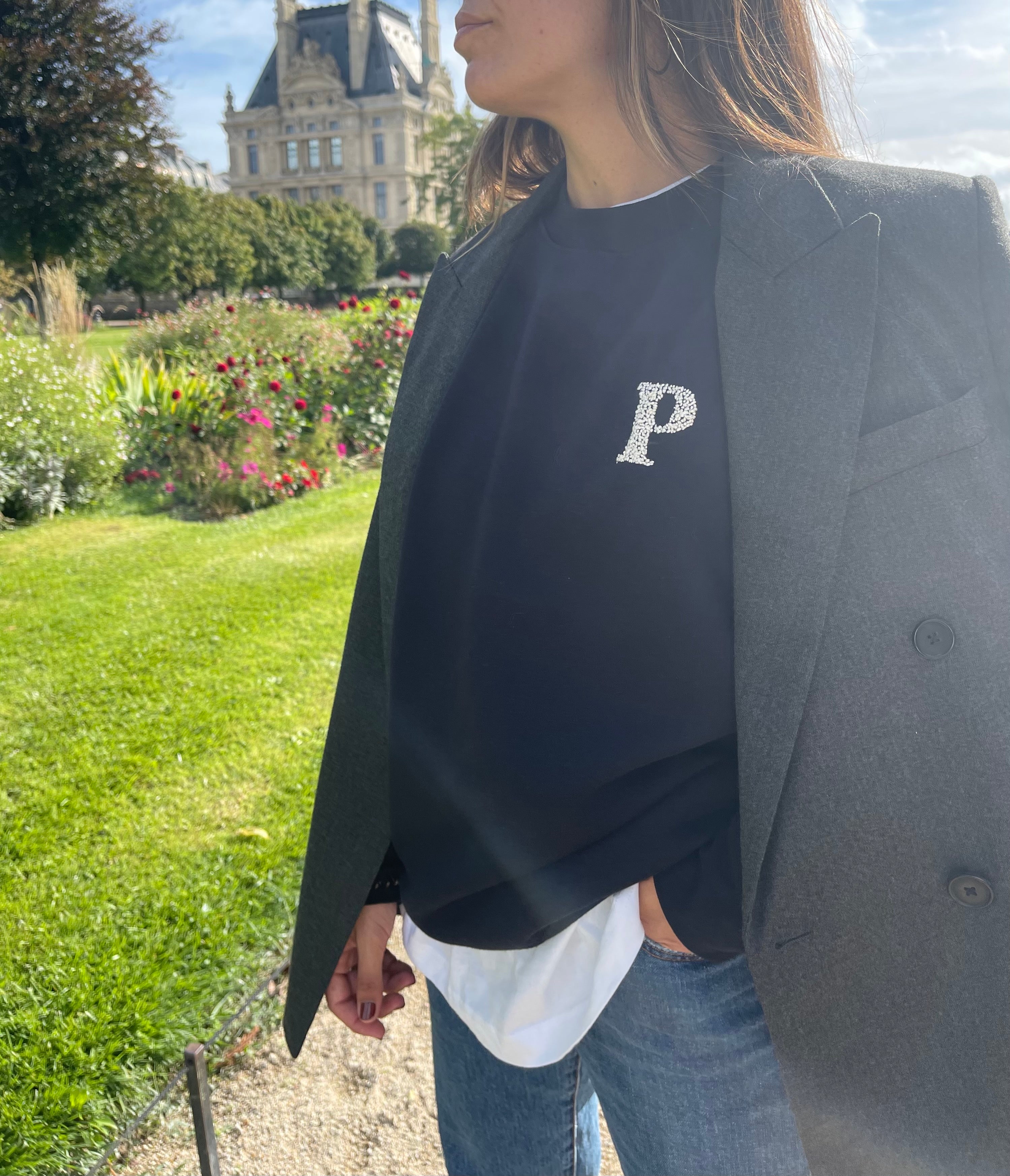 SUDADERA 1 INICIAL LATERAL BEIGE