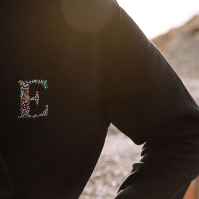 SUDADERA 1 INICIAL LATERAL UNISEX